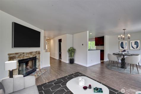 733 104th Street Seattle WA 98133