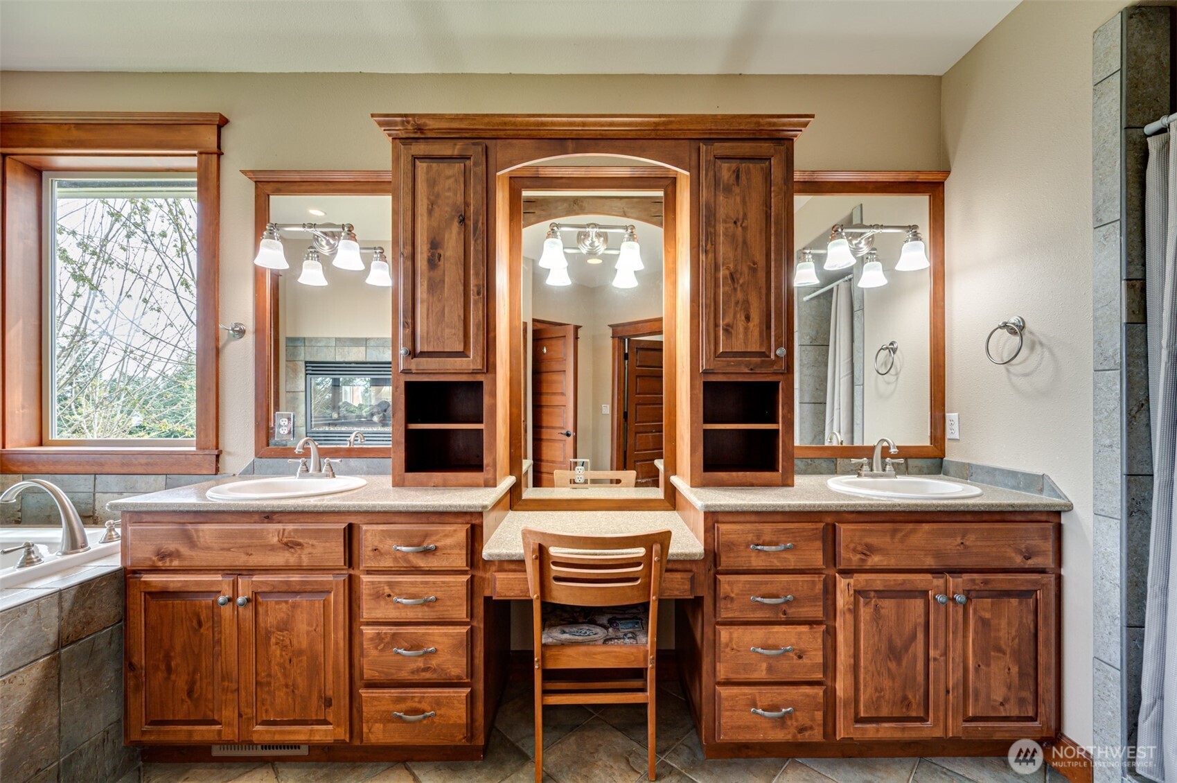 200 Pineridge Drive Woodland WA 98674
