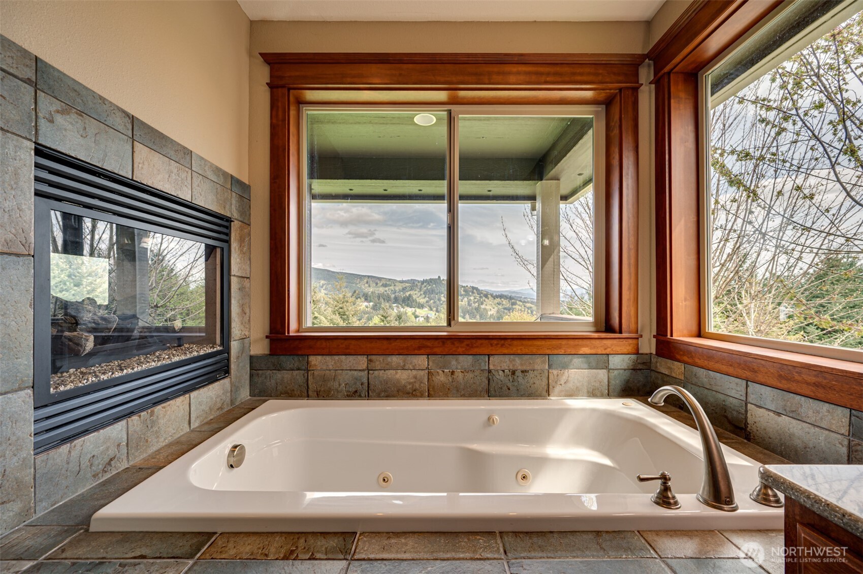 200 Pineridge Drive Woodland WA 98674
