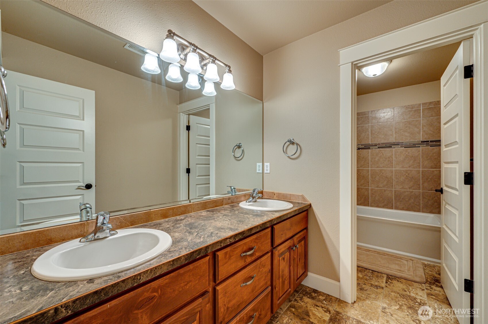 200 Pineridge Drive Woodland WA 98674