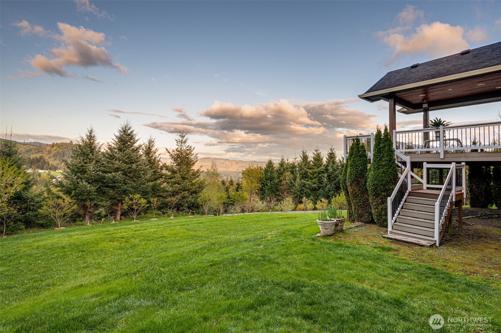 200 Pineridge Drive Woodland WA 98674