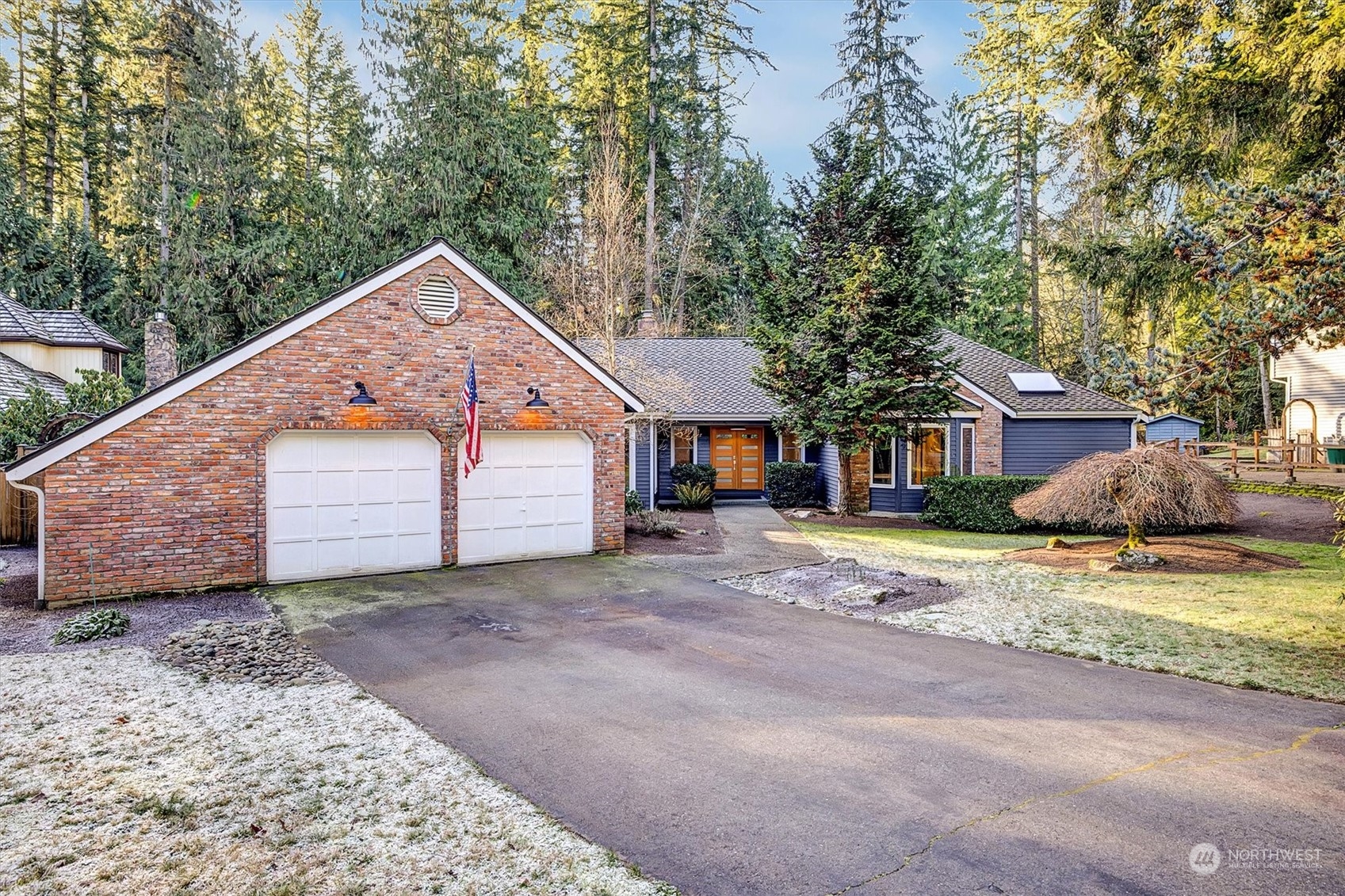 24215 NE 7th Place Sammamish WA 98074