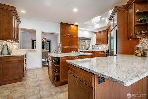8975 Snowy Owl Lane Blaine WA 98230
