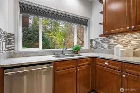 8975 Snowy Owl Lane Blaine WA 98230