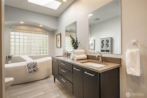 8975 Snowy Owl Lane Blaine WA 98230