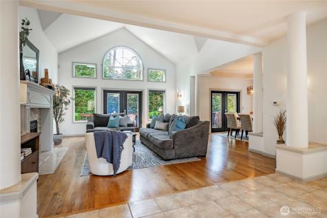8975 Snowy Owl Lane Blaine WA 98230