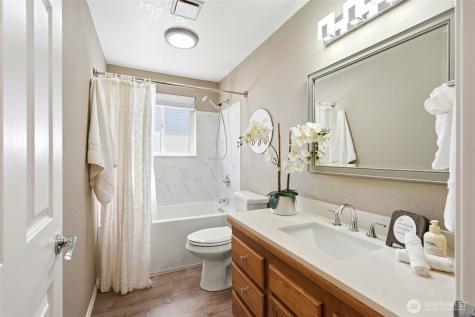 2901 Club Court Mount Vernon WA 98273