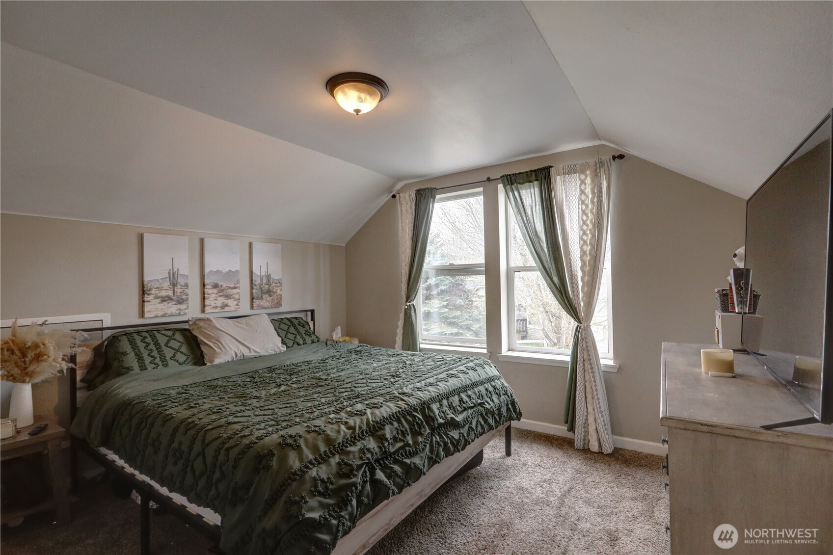 18005 Iris Place SW Rochester WA 98579