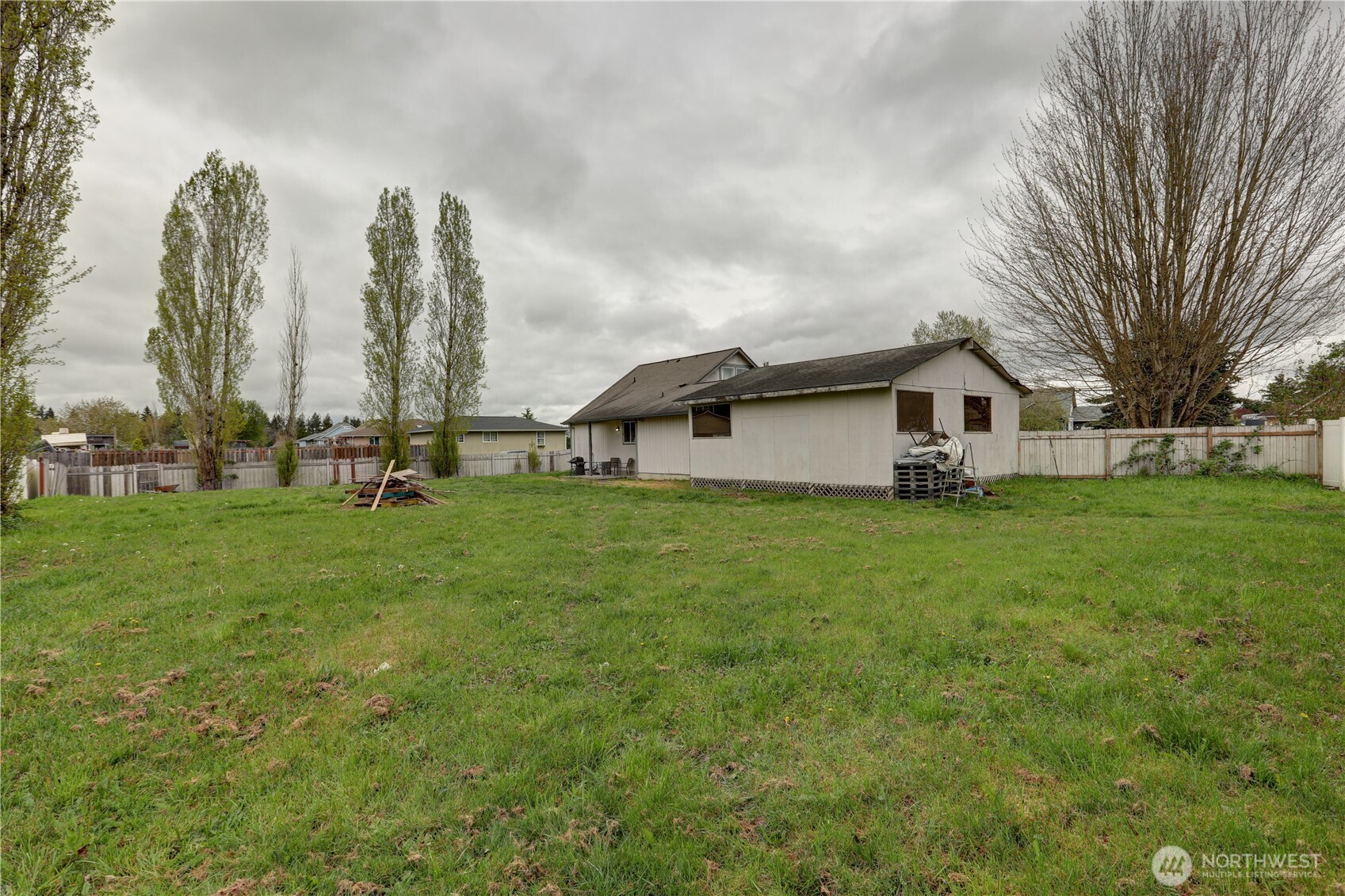 18005 Iris Place SW Rochester WA 98579