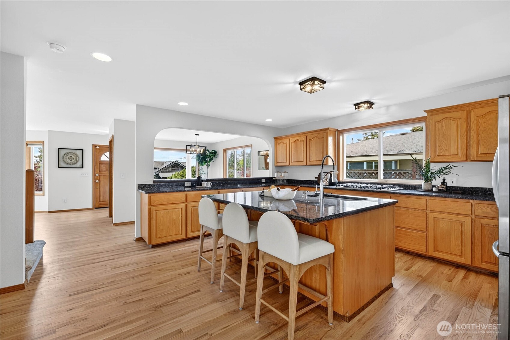 6530 44th Avenue SW Seattle WA 98136