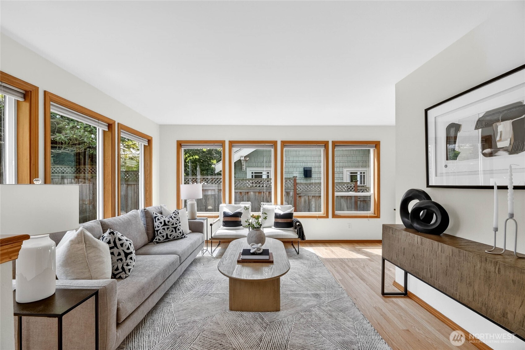 6530 44th Avenue SW Seattle WA 98136