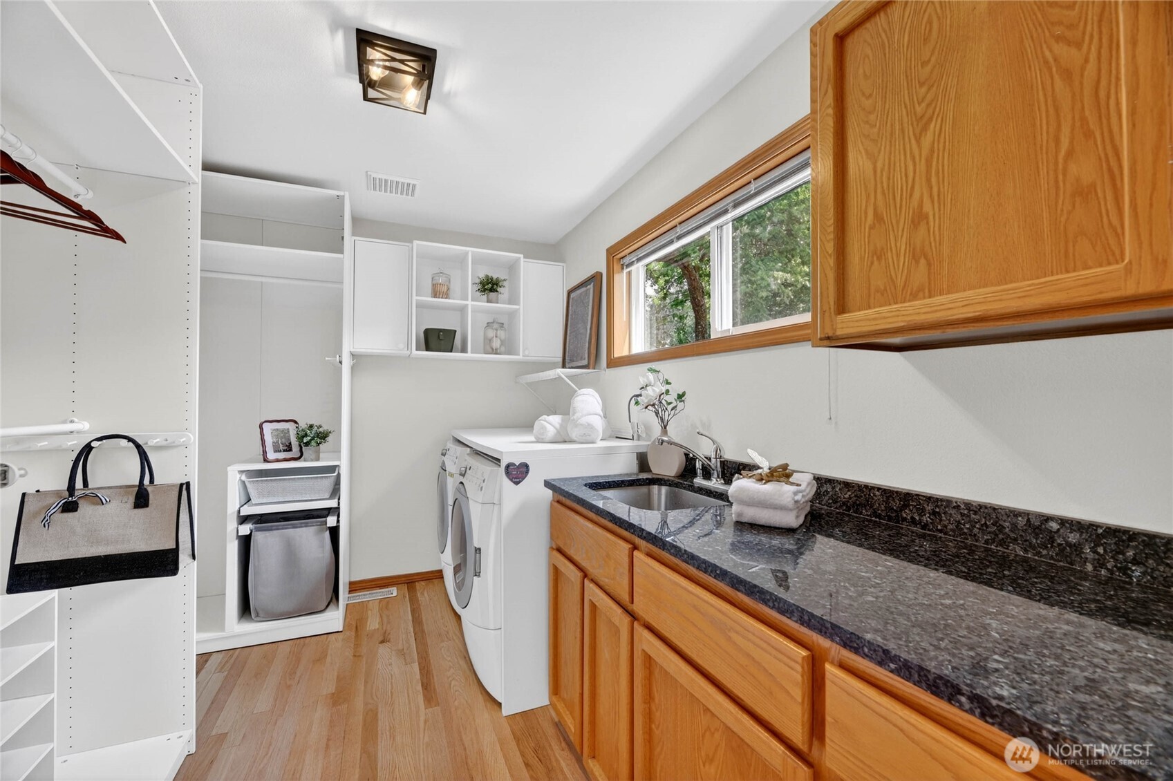 6530 44th Avenue SW Seattle WA 98136