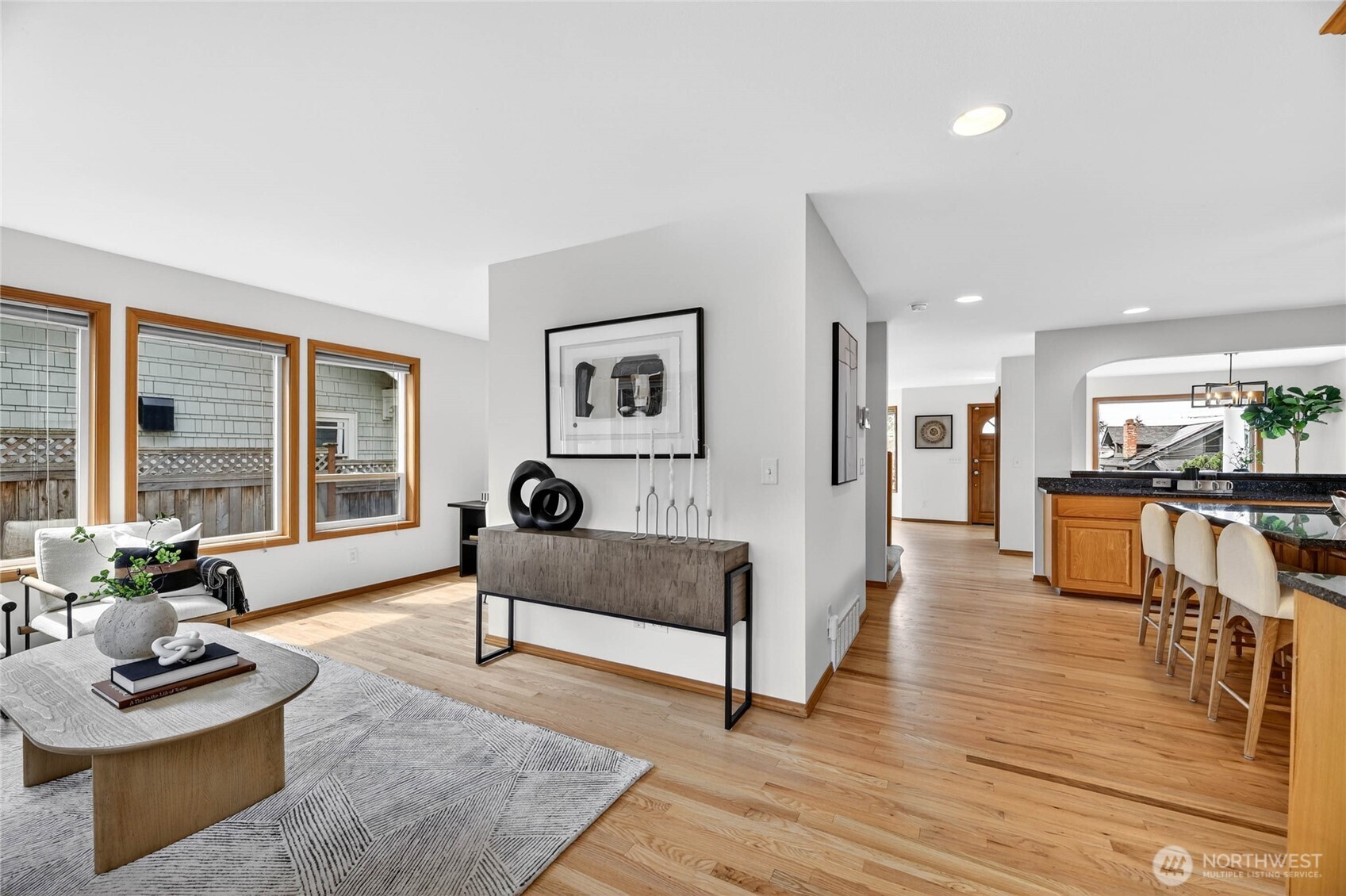 6530 44th Avenue SW Seattle WA 98136