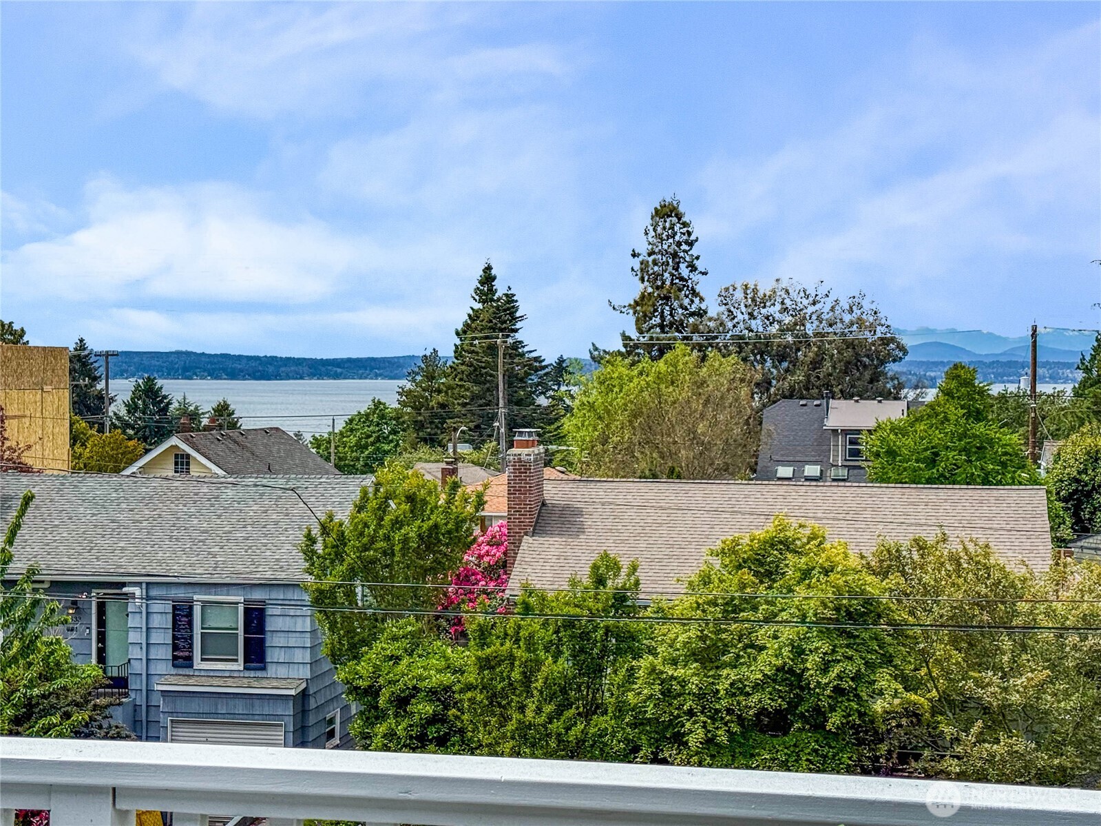 6530 44th Avenue SW Seattle WA 98136