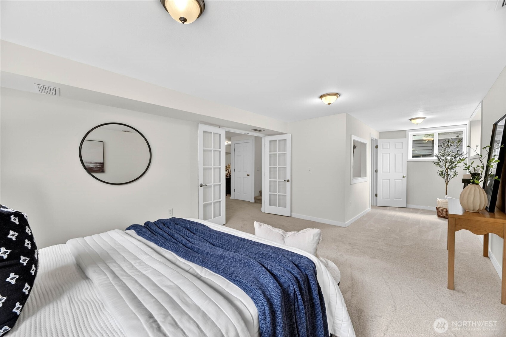 6530 44th Avenue SW Seattle WA 98136