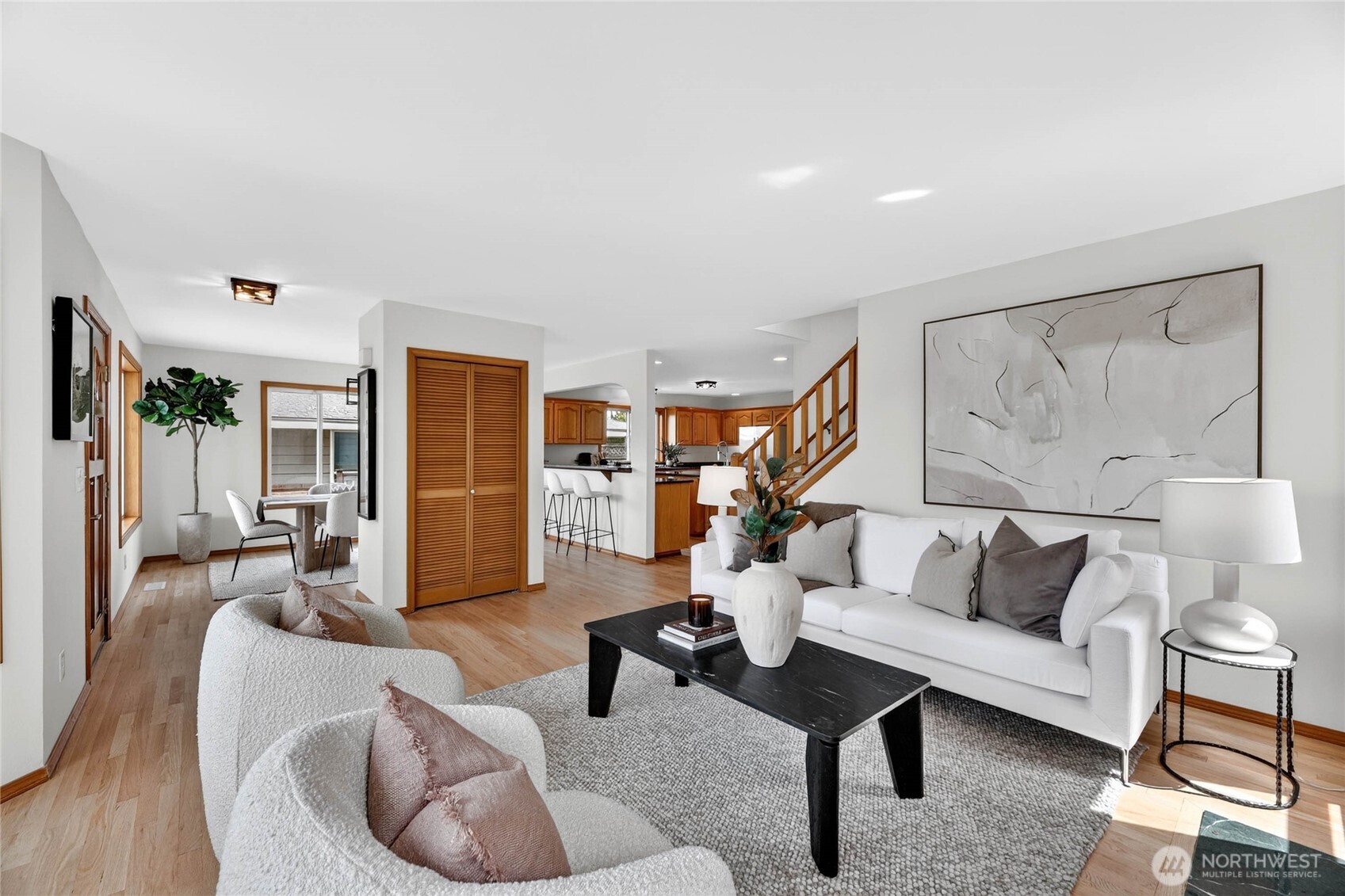 6530 44th Avenue SW Seattle WA 98136
