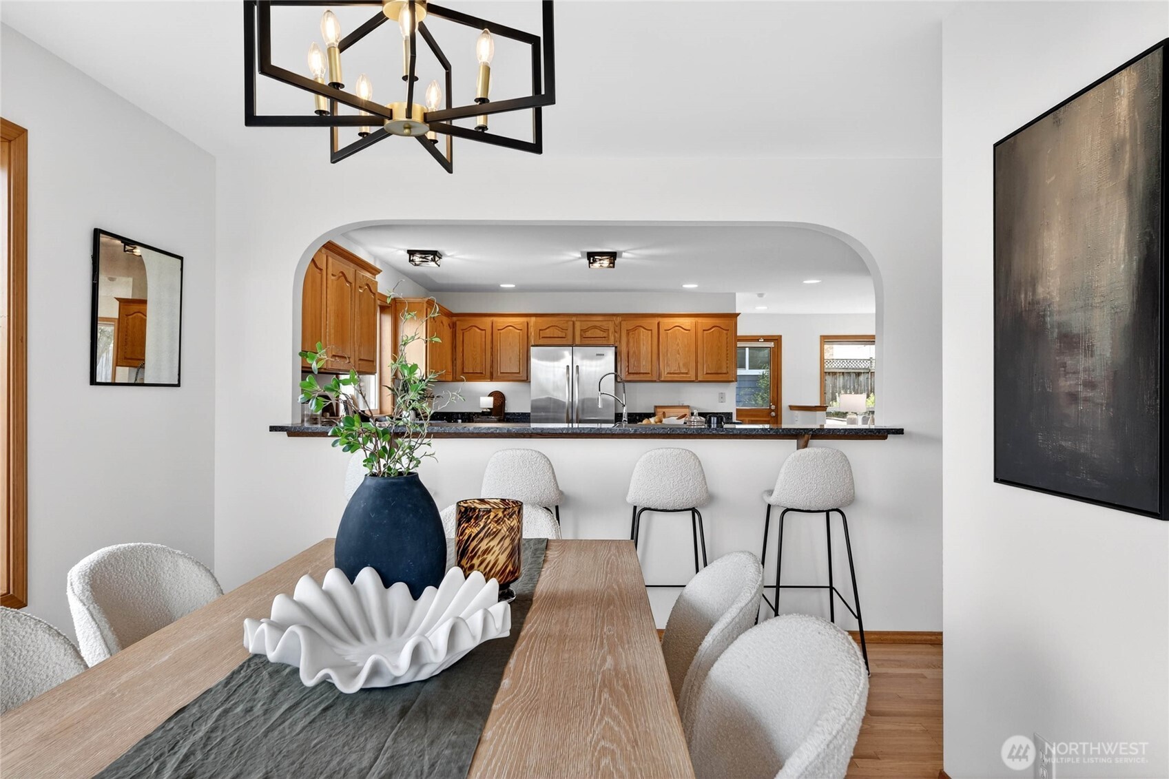 6530 44th Avenue SW Seattle WA 98136