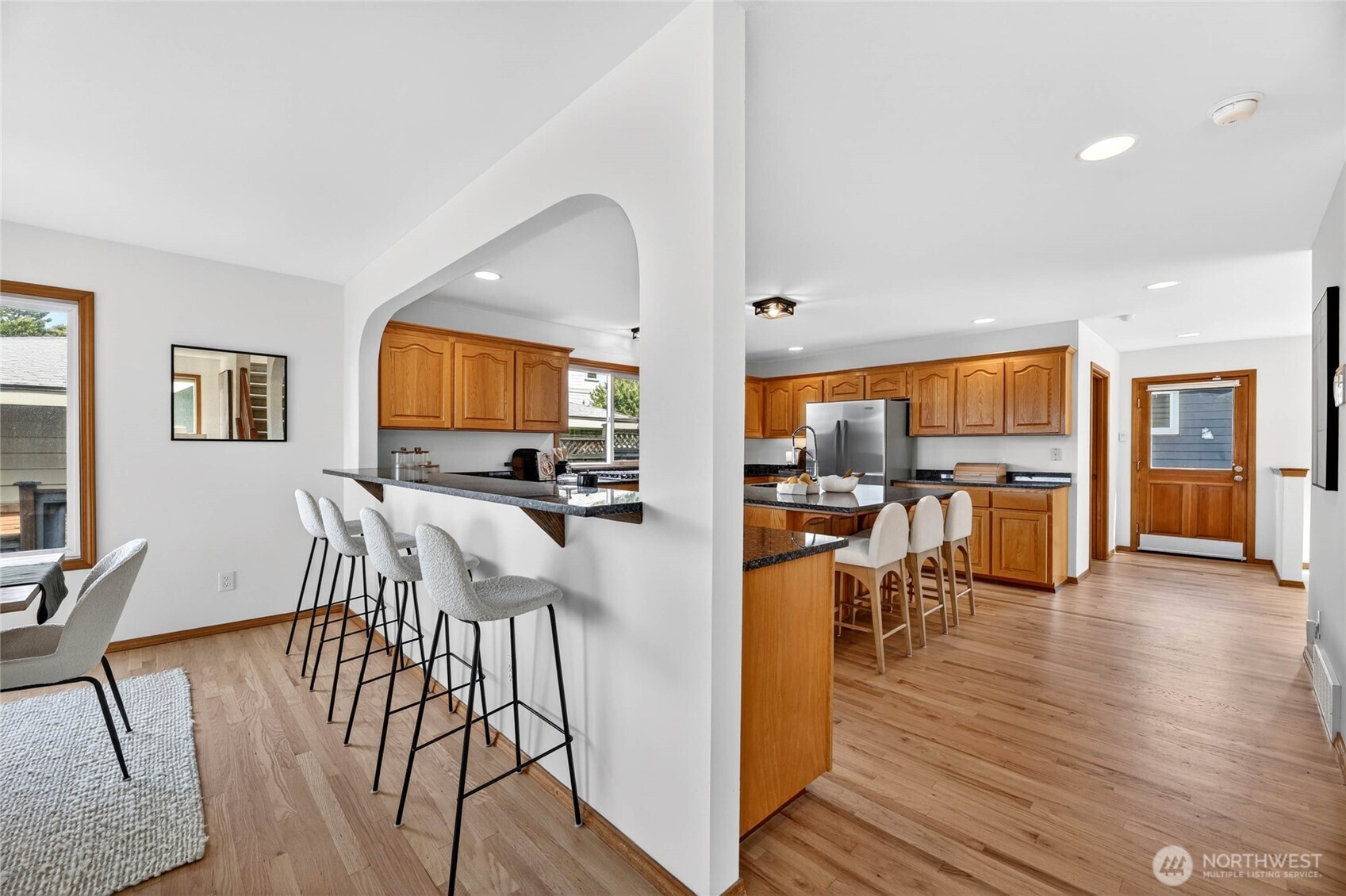 6530 44th Avenue SW Seattle WA 98136