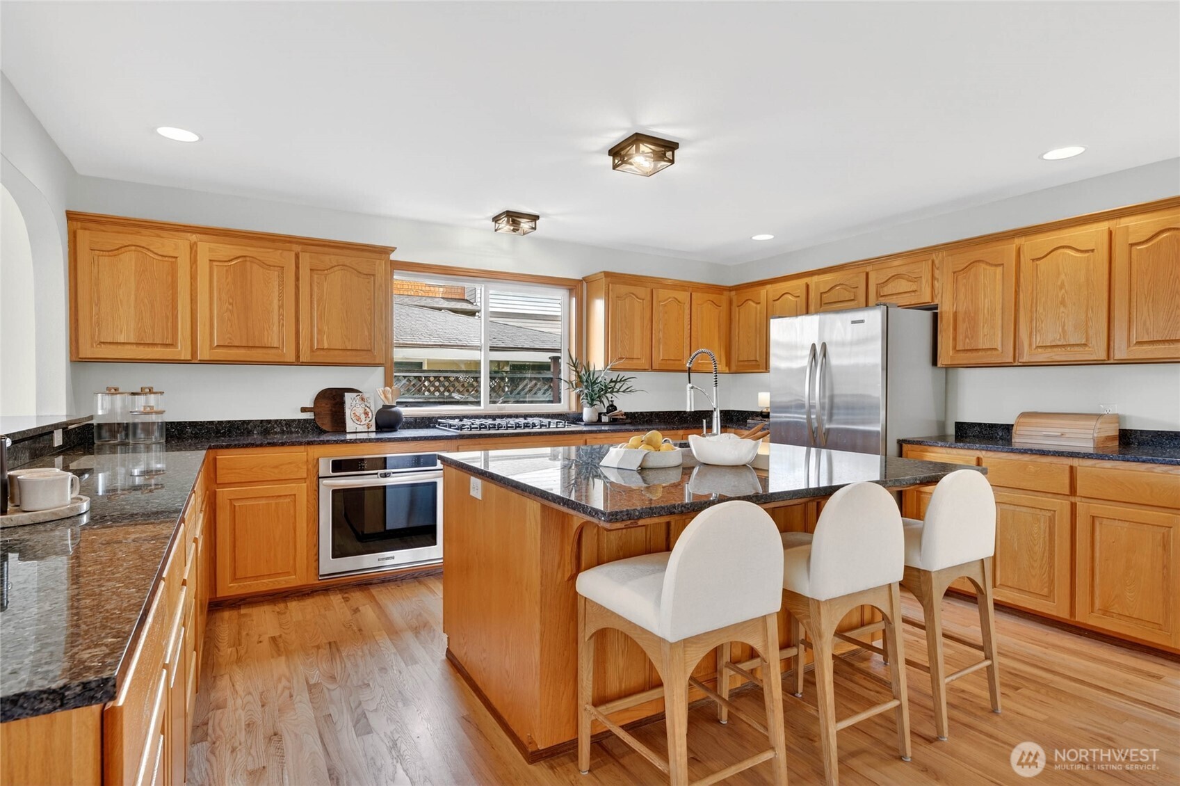 6530 44th Avenue SW Seattle WA 98136