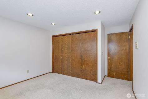 1115 NW 200th Street Shoreline WA 98177
