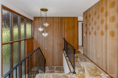 1115 NW 200th Street Shoreline WA 98177