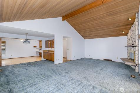 1115 NW 200th Street Shoreline WA 98177
