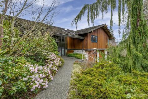 1115 NW 200th Street Shoreline WA 98177