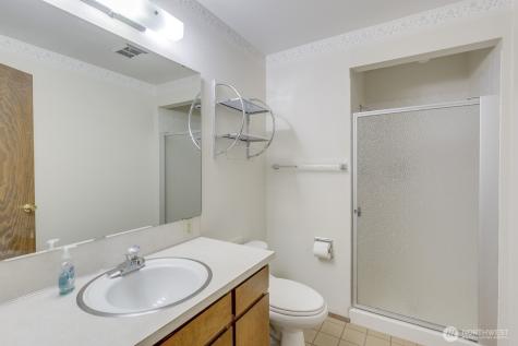 1115 NW 200th Street Shoreline WA 98177