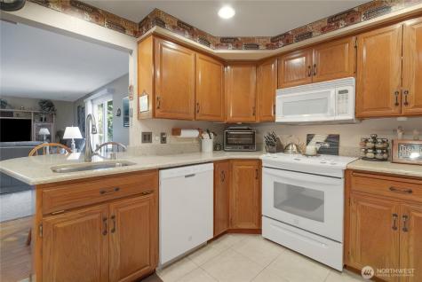 30925 22nd Avenue SW Federal Way WA 98023