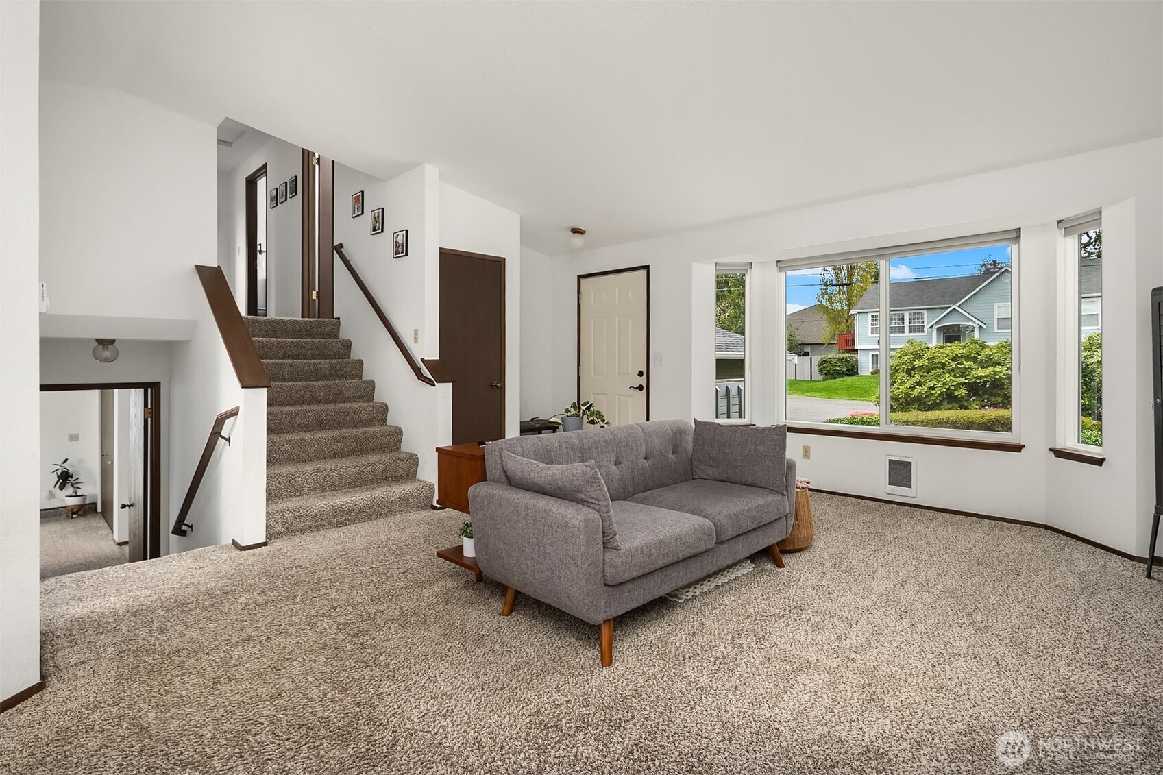 16232 2nd Place W Lynnwood WA 98087