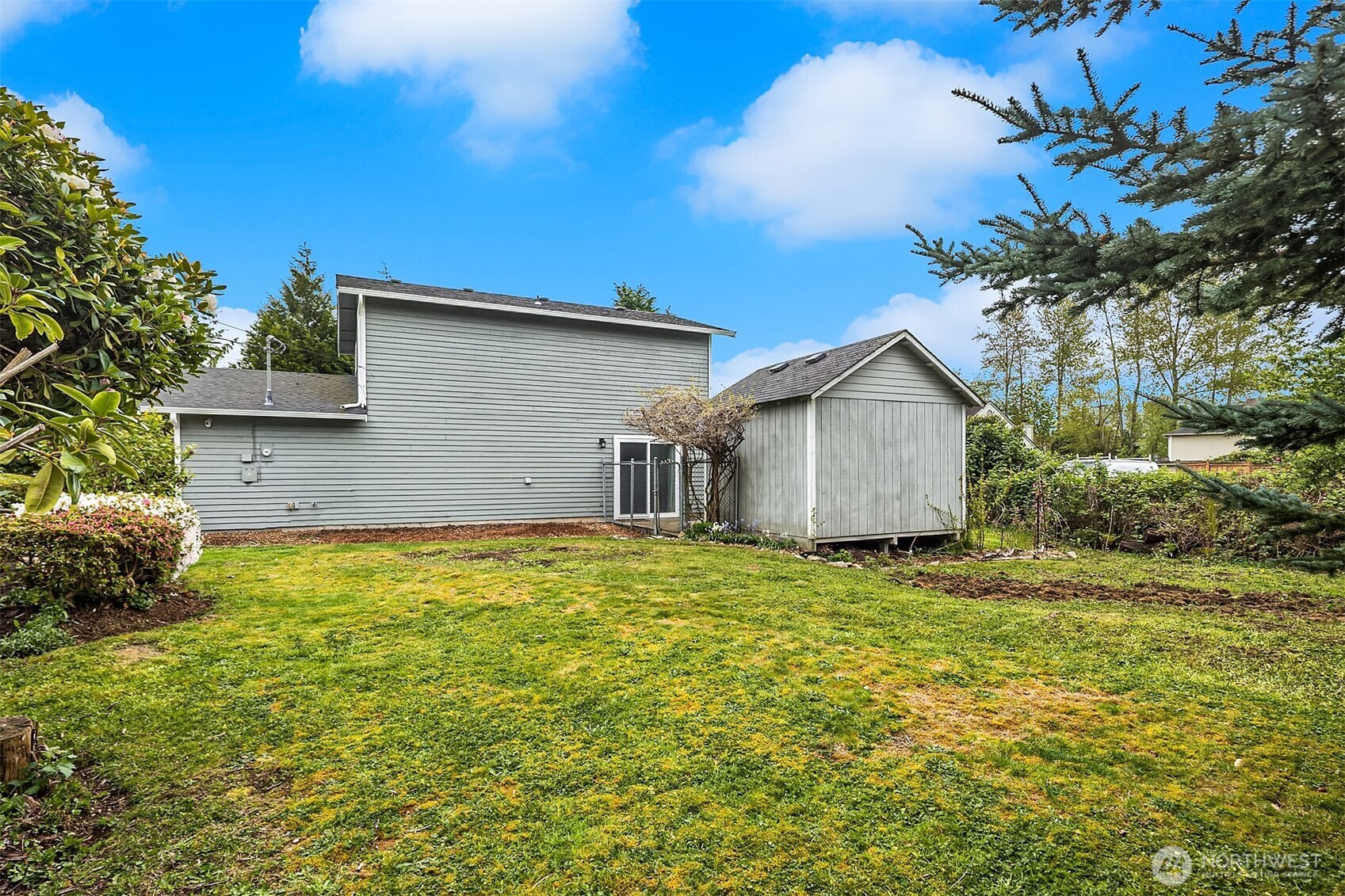 16232 2nd Place W Lynnwood WA 98087