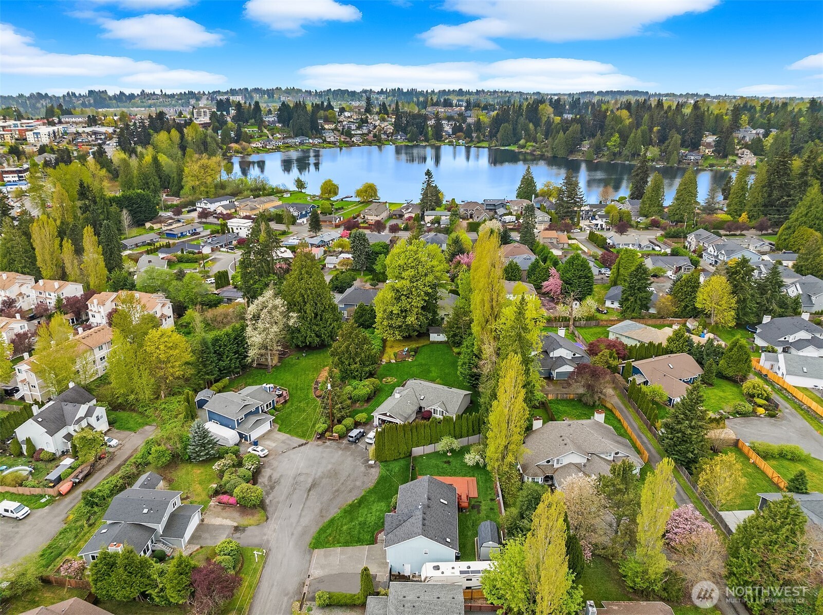 16232 2nd Place W Lynnwood WA 98087