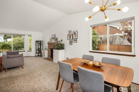 16232 2nd Place W Lynnwood WA 98087
