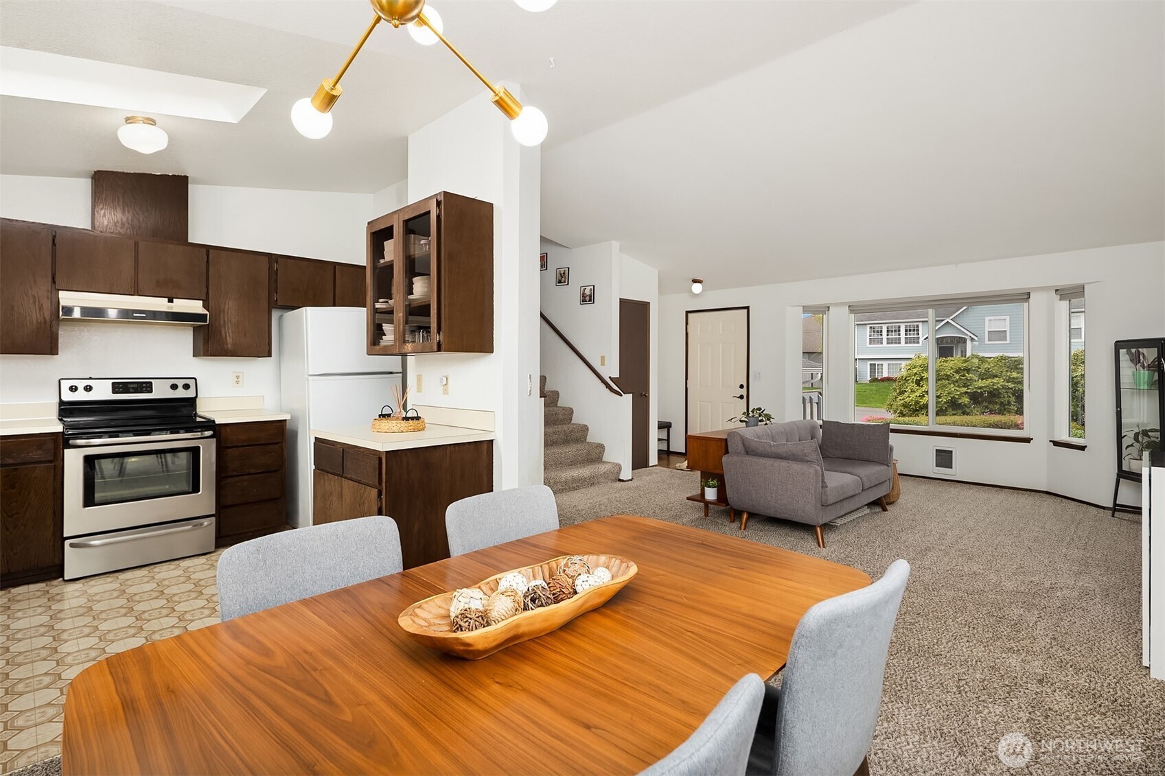 16232 2nd Place W Lynnwood WA 98087