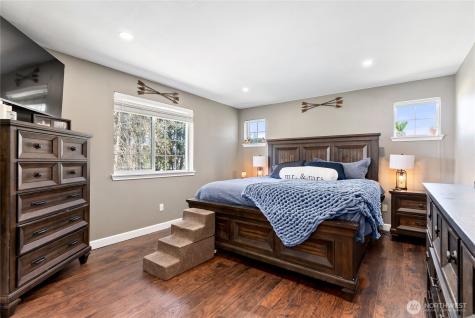 35616 94th Avenue S Roy WA 98558