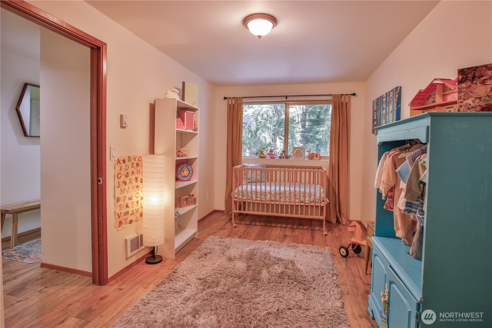 6311 Pineridge Lane Clinton WA 98236