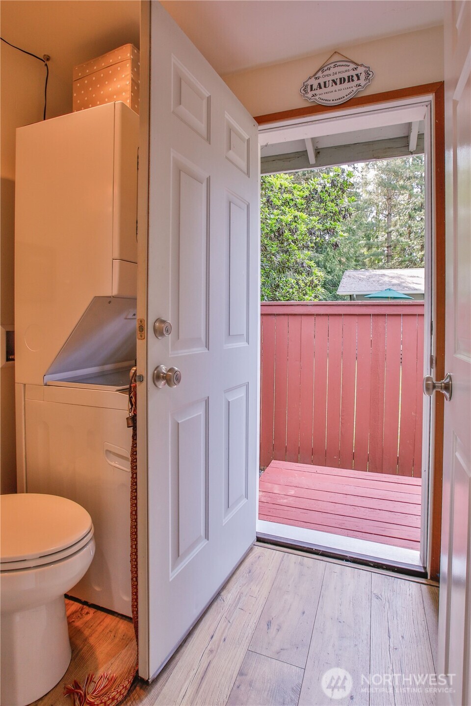 6311 Pineridge Lane Clinton WA 98236