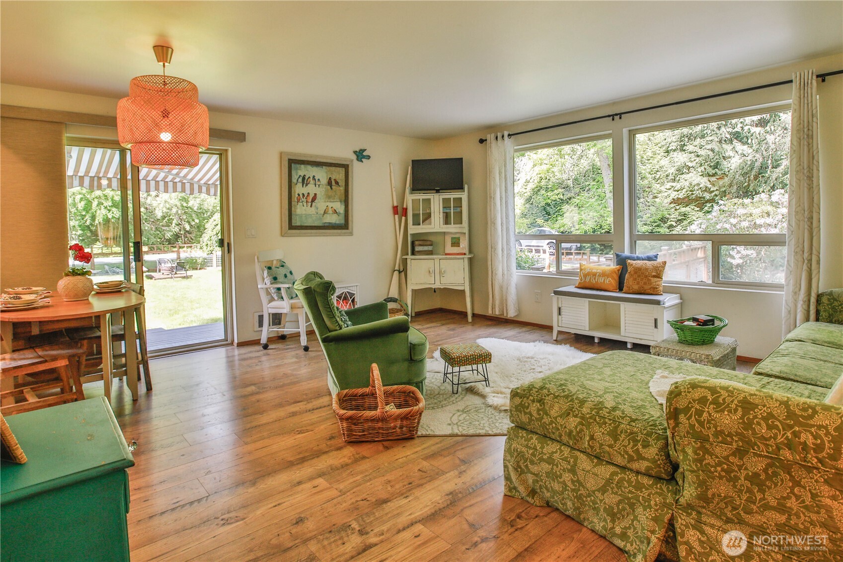 6311 Pineridge Lane Clinton WA 98236