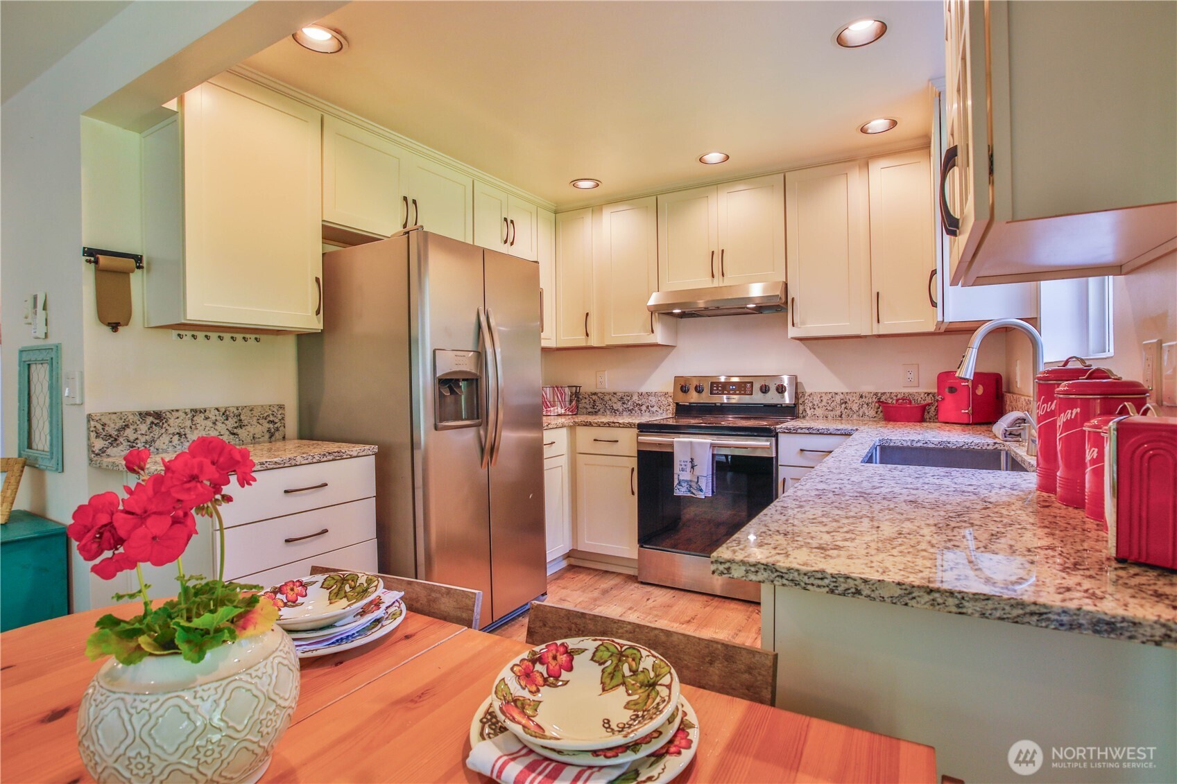 6311 Pineridge Lane Clinton WA 98236