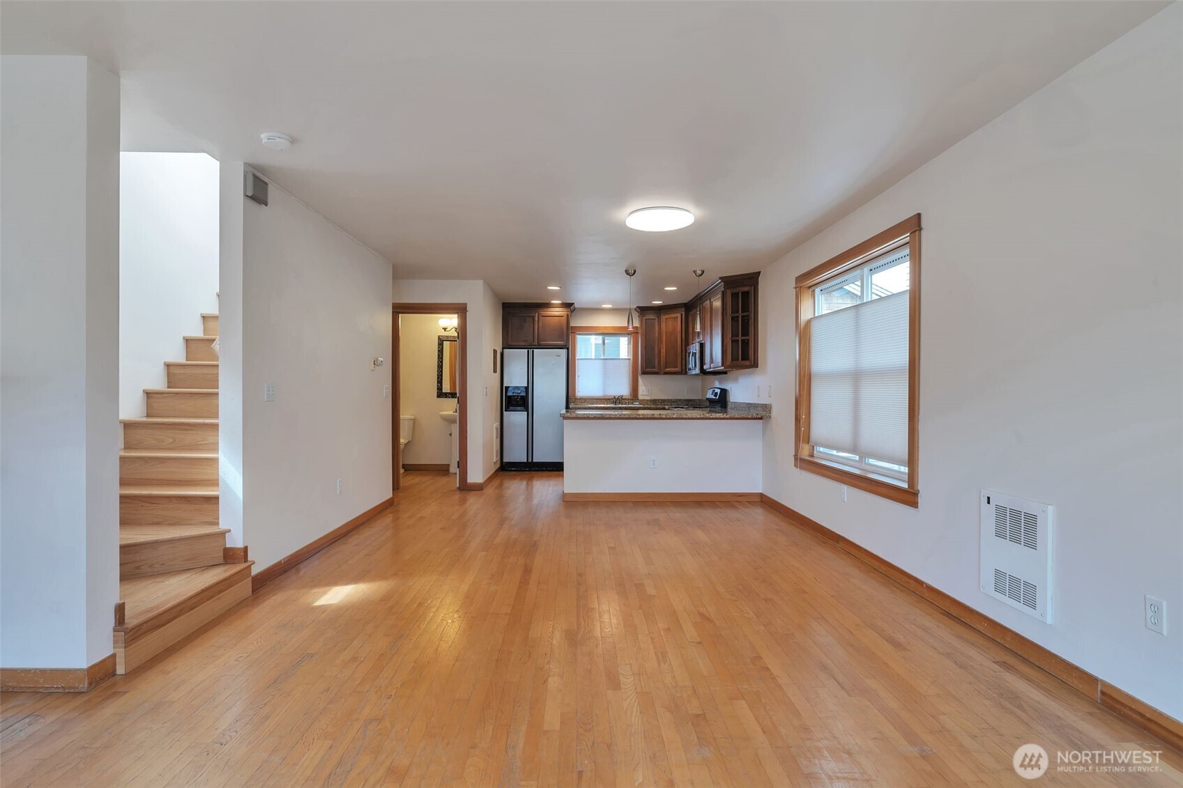 2221 E Spruce Street Seattle WA 98122