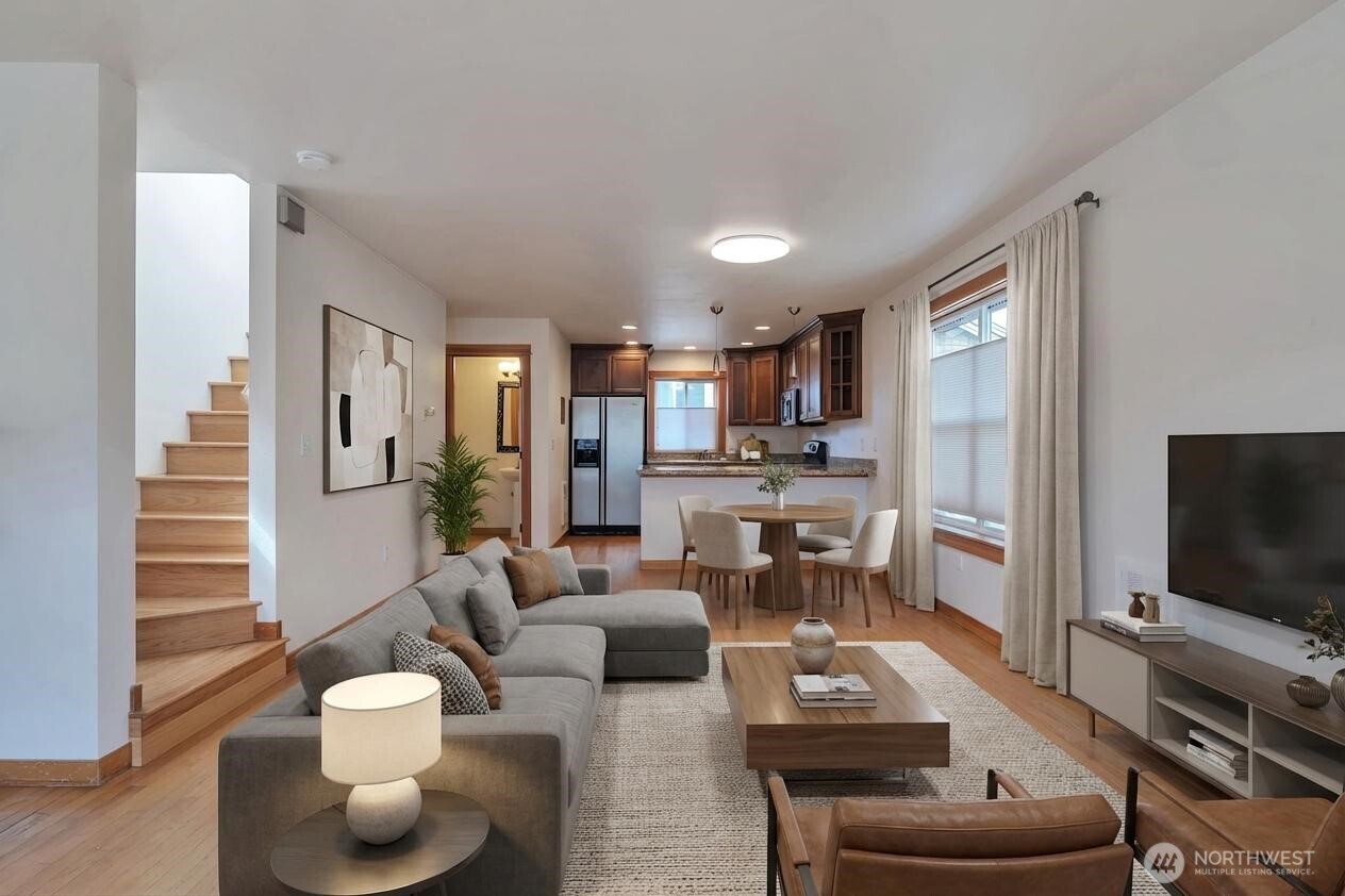 2221 E Spruce Street Seattle WA 98122