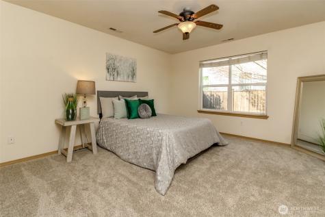 8521 175th Street Ct E Puyallup WA 98375