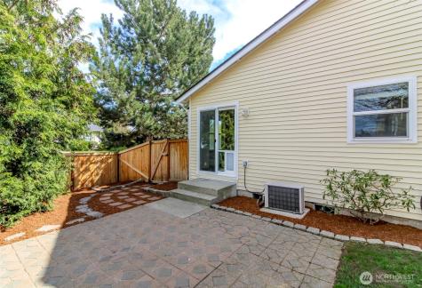 8521 175th Street Ct E Puyallup WA 98375