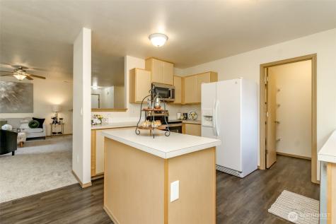 8521 175th Street Ct E Puyallup WA 98375
