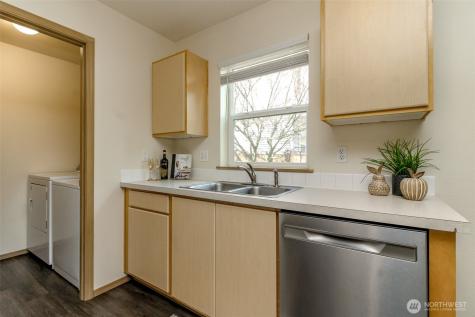 8521 175th Street Ct E Puyallup WA 98375