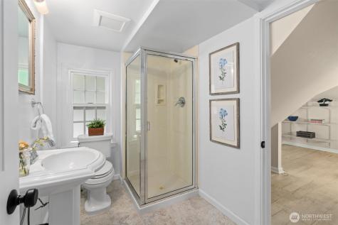 10727 20th Avenue NE Seattle WA 98125