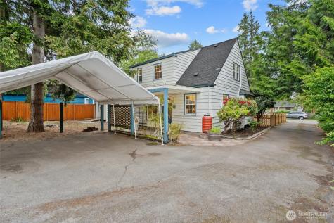 10727 20th Avenue NE Seattle WA 98125