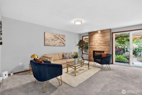 21011 36th Place W Lynnwood WA 98036