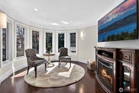 34529 5th Place SW Federal Way WA 98023