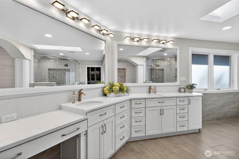 34529 5th Place SW Federal Way WA 98023
